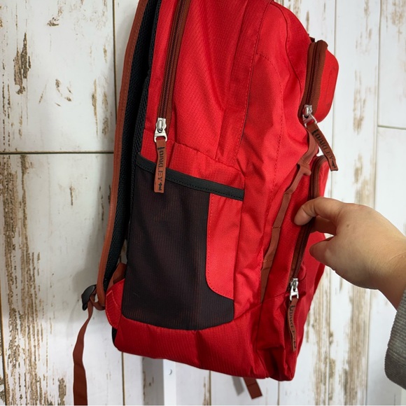 Oakley Works Pack 35L. Men's Backpack in Red and Black. Excellent condition! - Picture 2 of 11